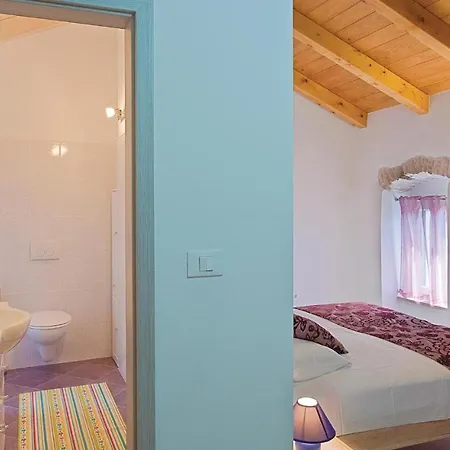 Lovely In With Kitchen Holiday home
